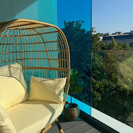 4Summer Kolobrzeg Apartamenty White Blue Sauna & Fitness & Parking 100 Metrow Do Pieknej Szerokiej Piaszczystej Plazy, Wspanialy Widok Z Duzego Tarasu! 100 Meter Zu Einem Schoenen Breiten Sandstrand, Herrliche Aussicht Von Einer Grossen Terrasse! Exteriör bild