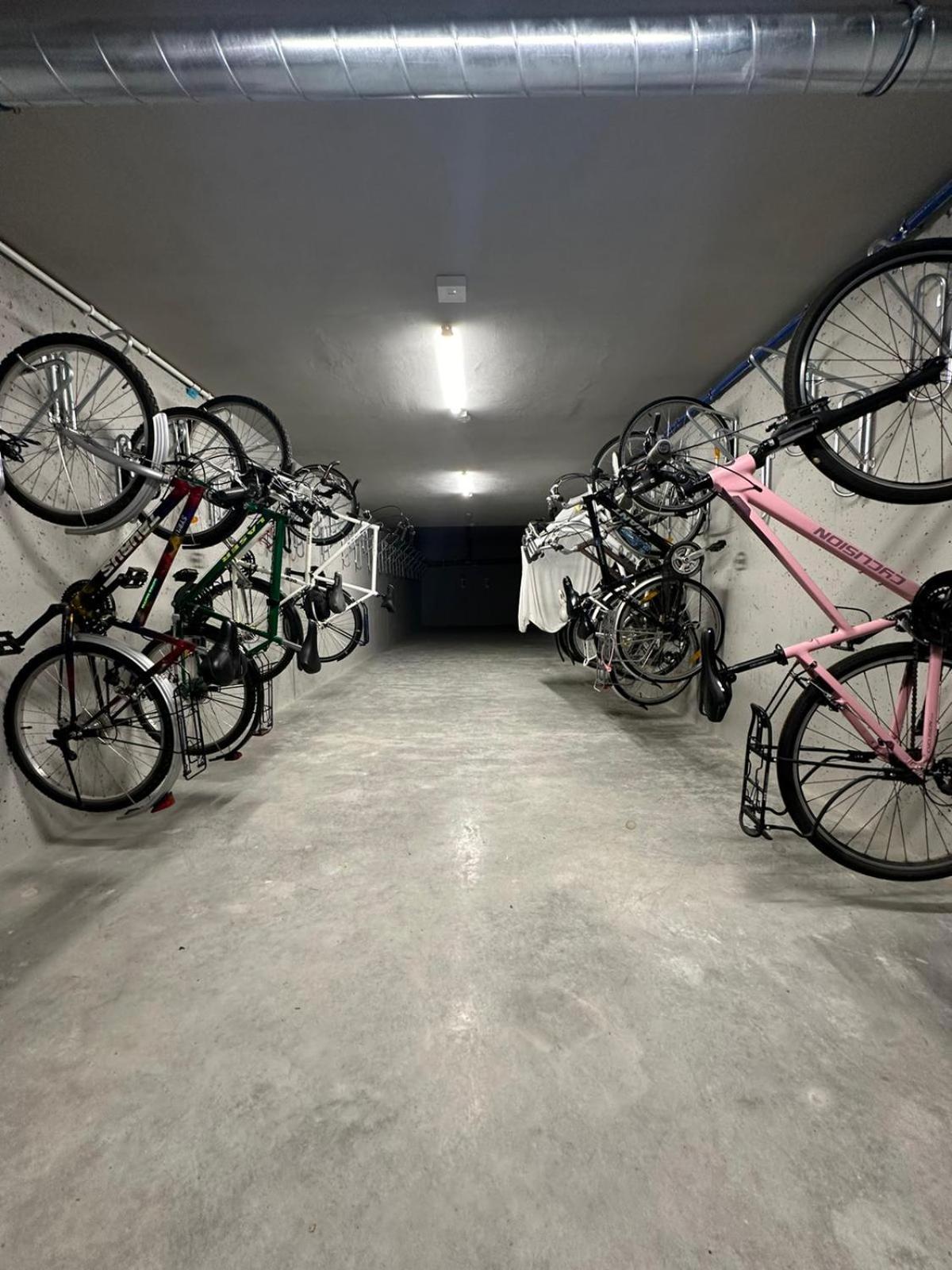 4Summer Kolobrzeg Apartamenty White Blue Sauna & Fitness & Parking 100 Metrow Do Pieknej Szerokiej Piaszczystej Plazy, Wspanialy Widok Z Duzego Tarasu! 100 Meter Zu Einem Schoenen Breiten Sandstrand, Herrliche Aussicht Von Einer Grossen Terrasse! Exteriör bild