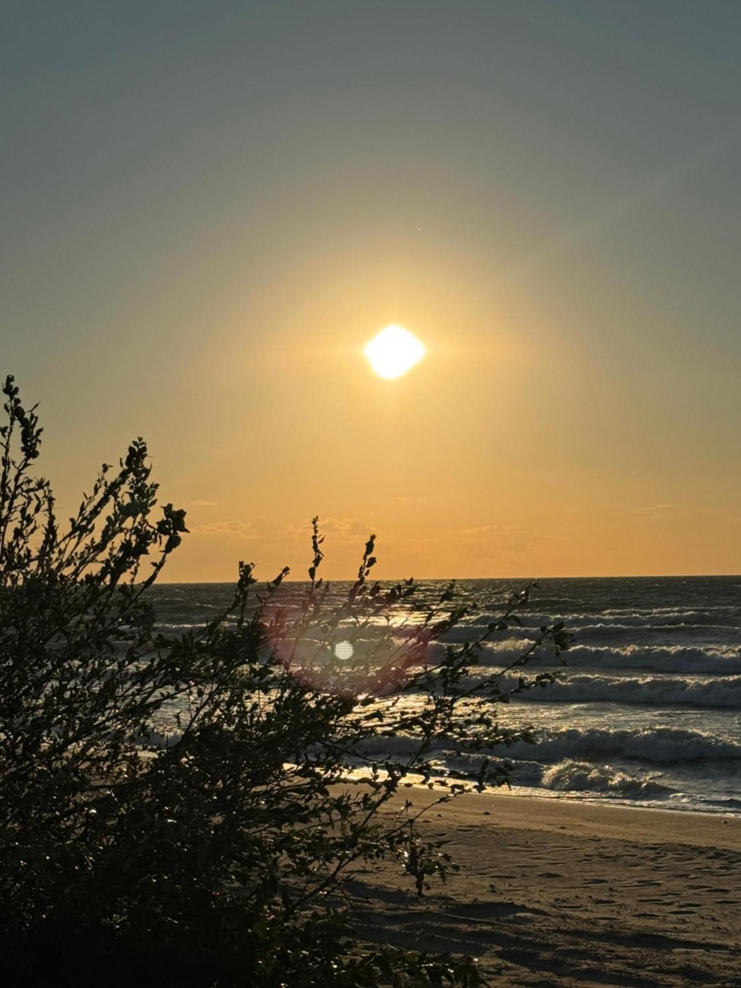 4Summer Kolobrzeg Apartamenty White Blue Sauna & Fitness & Parking 100 Metrow Do Pieknej Szerokiej Piaszczystej Plazy, Wspanialy Widok Z Duzego Tarasu! 100 Meter Zu Einem Schoenen Breiten Sandstrand, Herrliche Aussicht Von Einer Grossen Terrasse! Exteriör bild